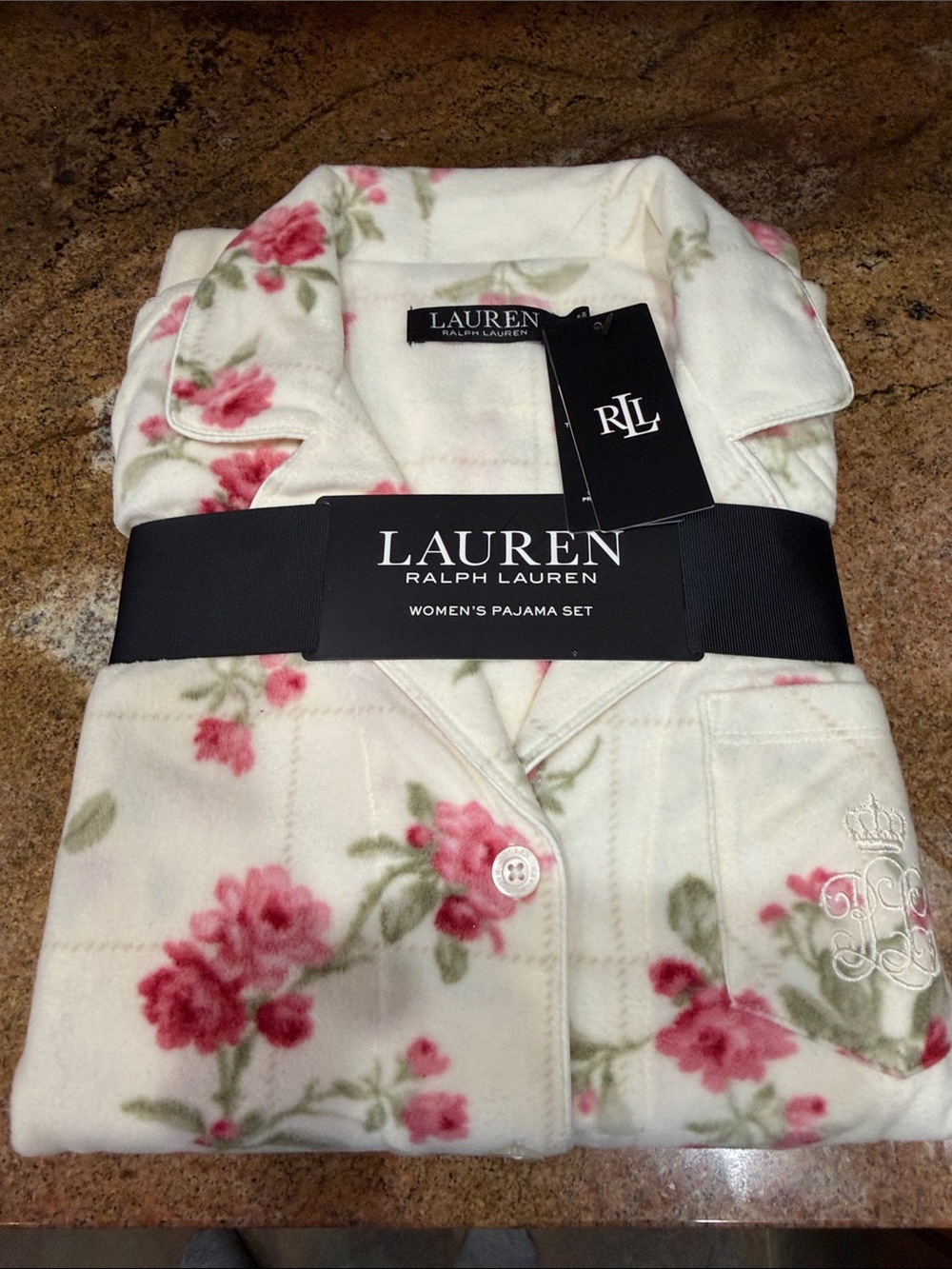 BNWT Ralph Lauren Women's Pajama Set Size Small Pants LS Top SOFT!! 💕